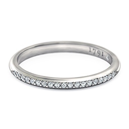 Maia Women's Platinum Wedding Band