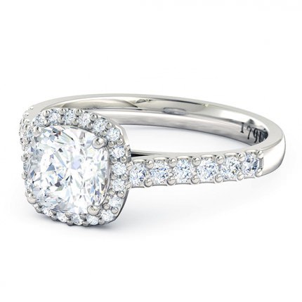 Cushion Diamond Ring White Gold Priana - Side View