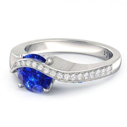 Sapphire Ring Platinum 950 Sky - Side View