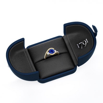 Sapphire Ring Lana - Box View