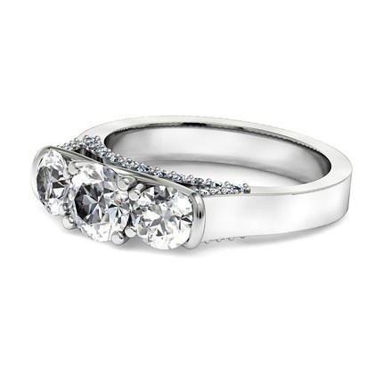Diamond Ring Platinum 950 Lea - Side View