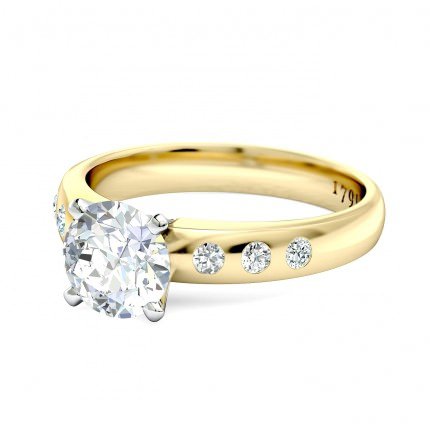 Diamond Ring Radiosa - Side View