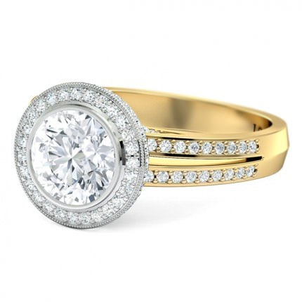 Diamond Ring Essence - Side View