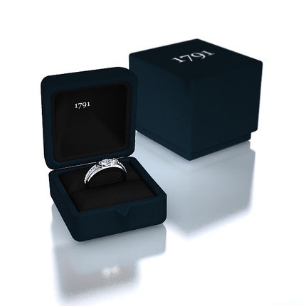 Marquise Diamond Ring White Gold Oceana - Box View